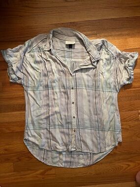 Universal Thread Light green  & White Striped Short Sleeve Button-Down